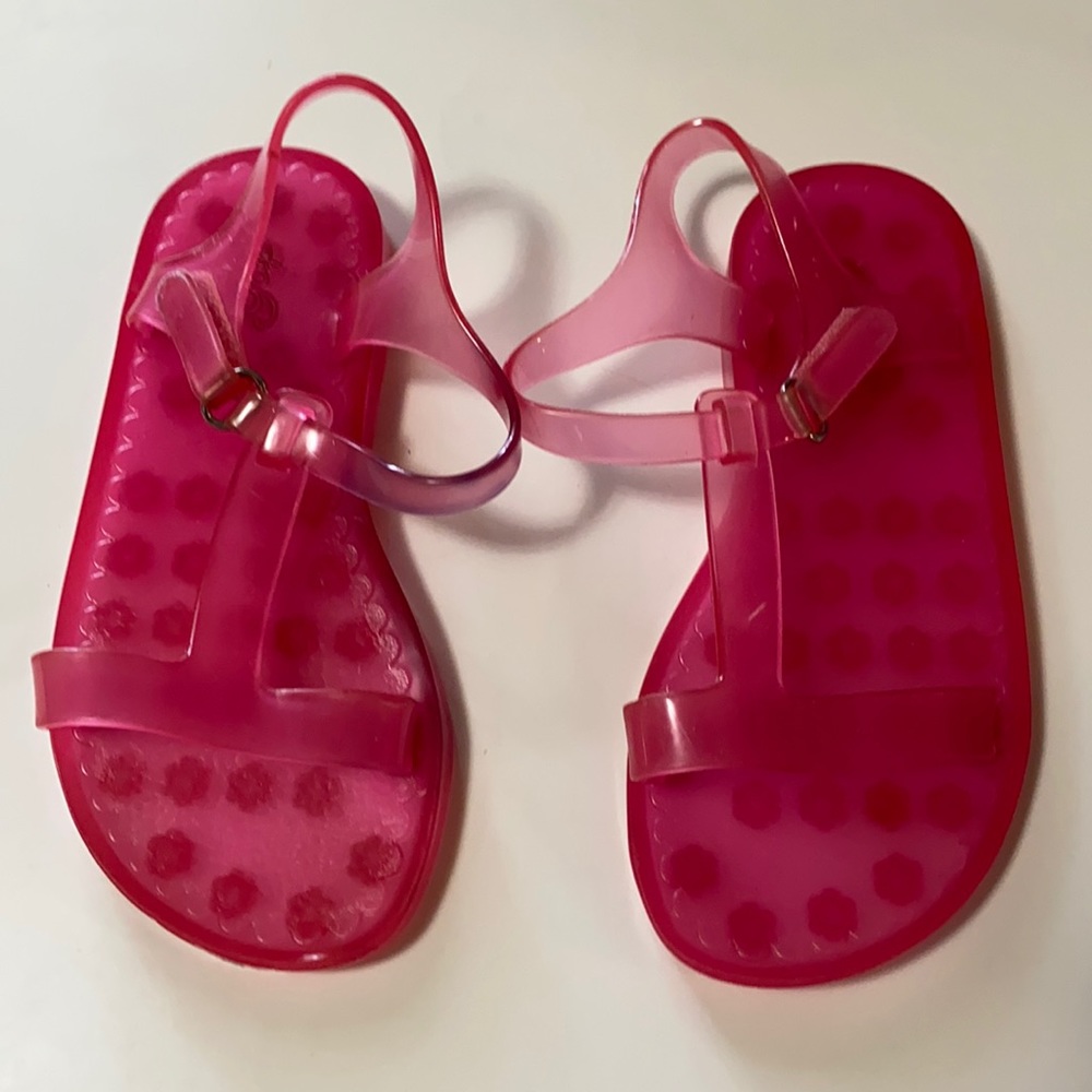 Gap Size 11 Girls Pink Plastic Waterproof Sandals